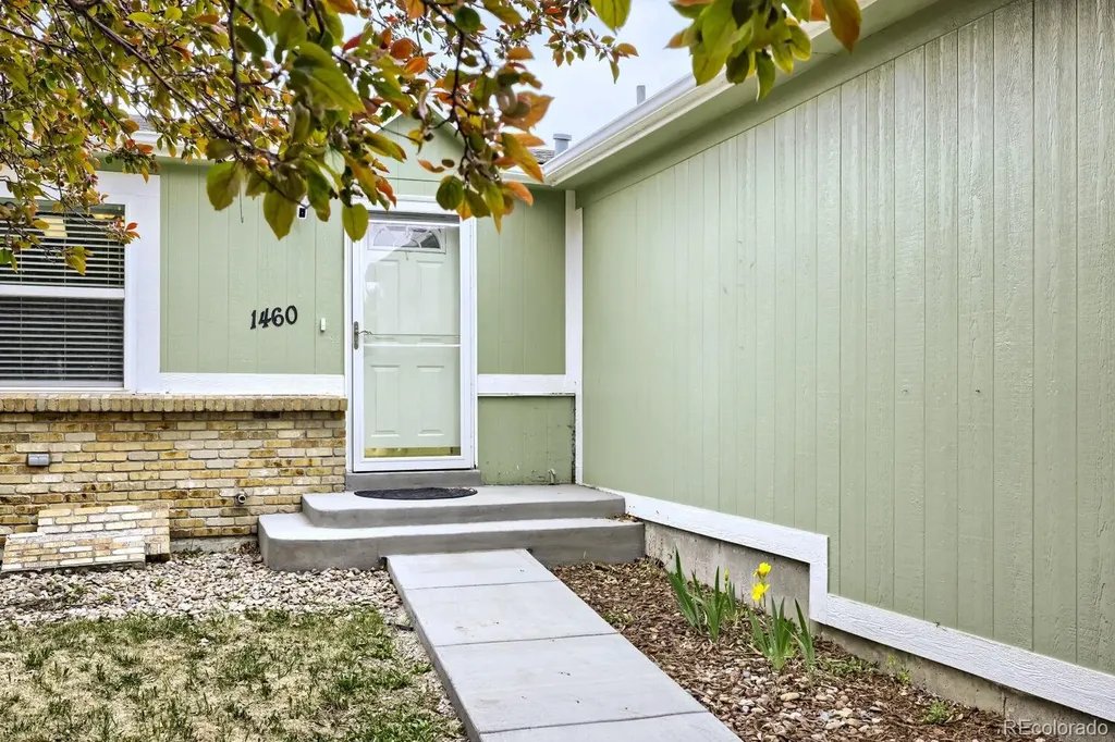 1460 W 78th Circle Denver CO 80221