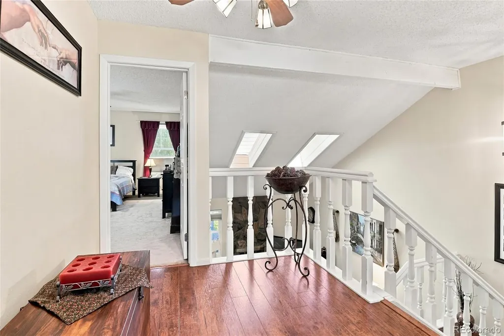 2528 S Vaughn Way Aurora CO 80014
