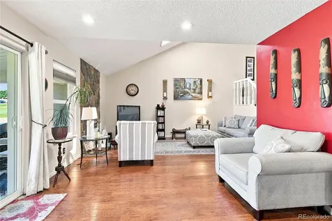 2528 S Vaughn Way Aurora CO 80014