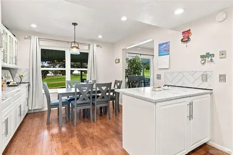 2528 S Vaughn Way Aurora CO 80014