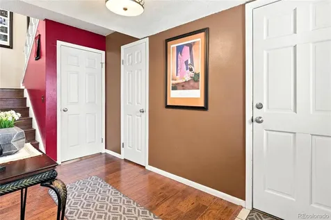 2528 S Vaughn Way Aurora CO 80014