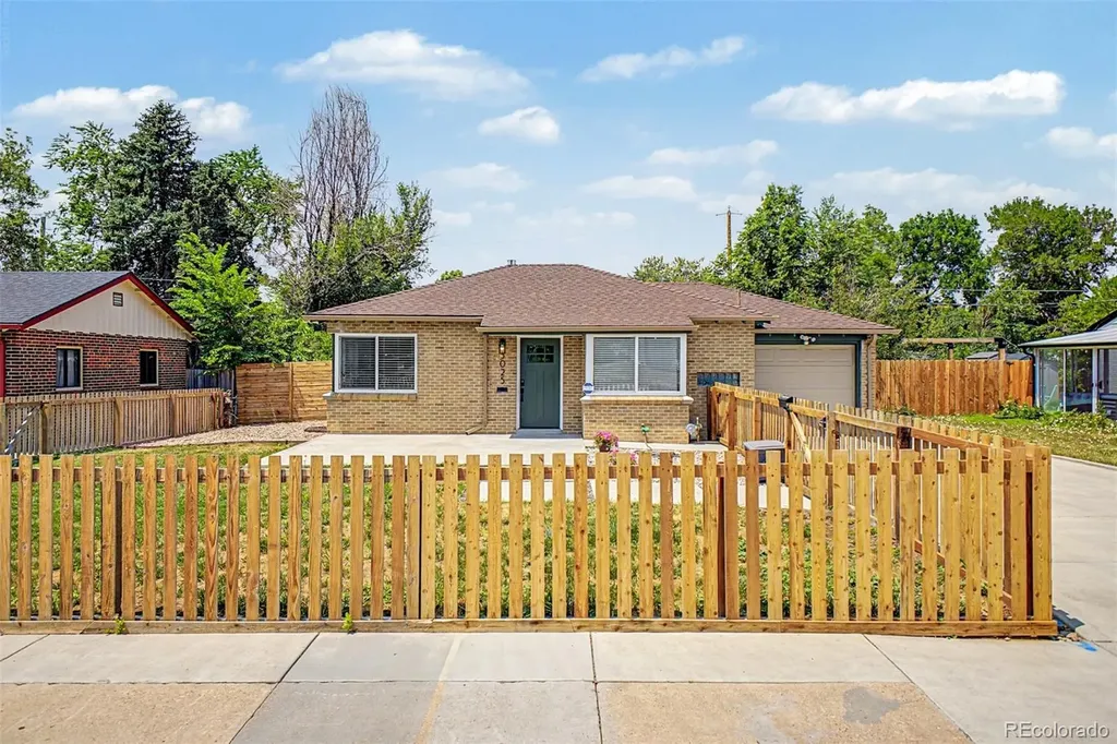3025 Richard Allen Court Denver CO 80205