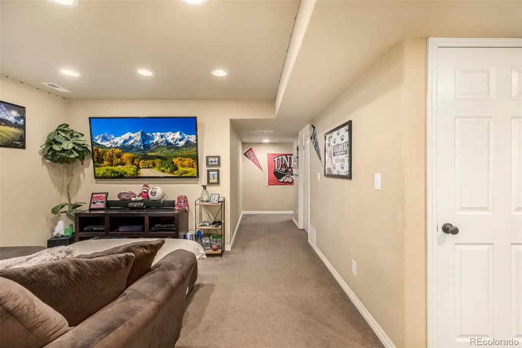 21916 E Costilla Drive Aurora CO 80016