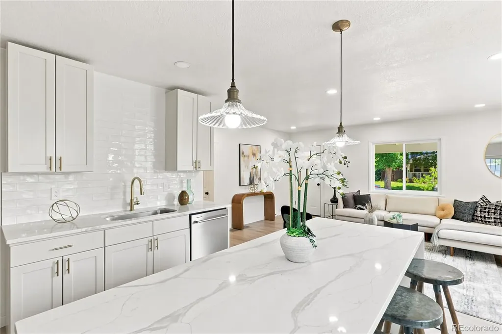 2055 S Williams Street Denver CO 80210