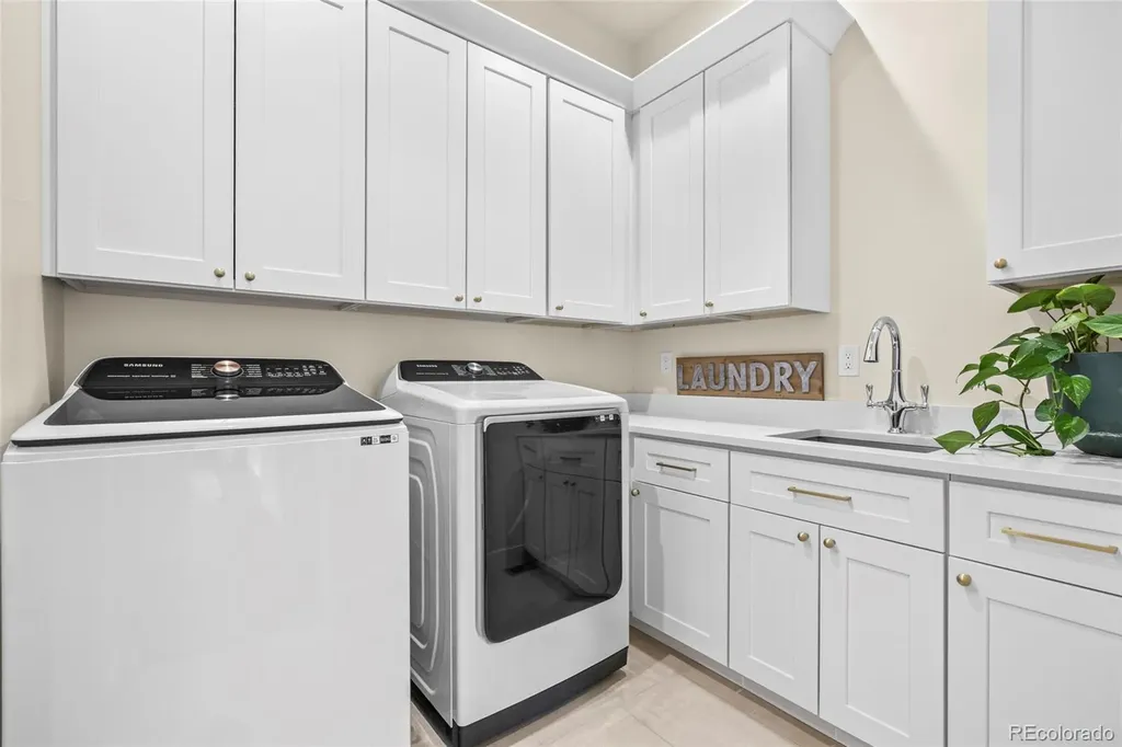 1675 Arrowpoint Court Franktown CO 80116