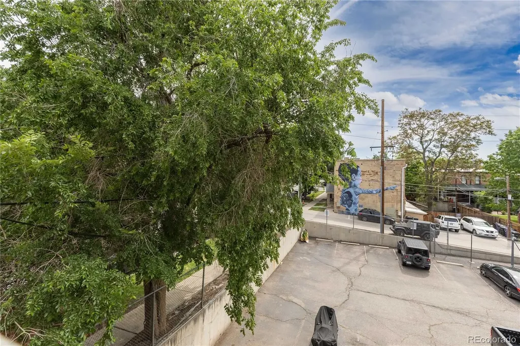 2944 Zuni Street Denver CO 80211