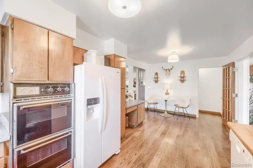 7678 Elmwood Lane Denver CO 80221
