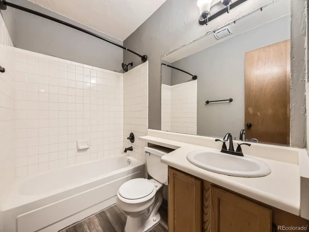 5745 W Atlantic Place Lakewood CO 80227
