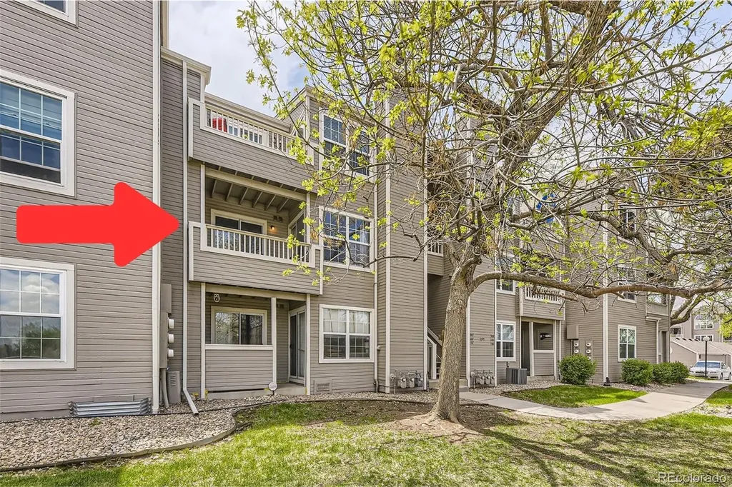 5745 W Atlantic Place Lakewood CO 80227