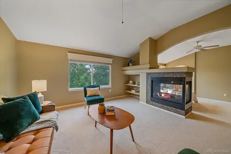 9869 Burberry Way Littleton CO 80129