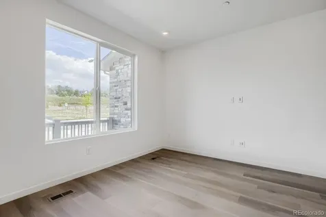 7643 S Mobile Way Centennial CO 80016