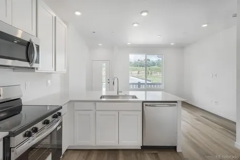 7643 S Mobile Way Centennial CO 80016