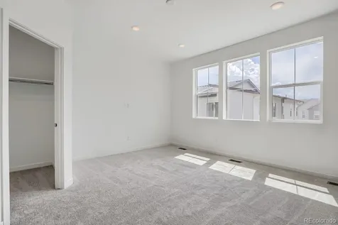 7643 S Mobile Way Centennial CO 80016