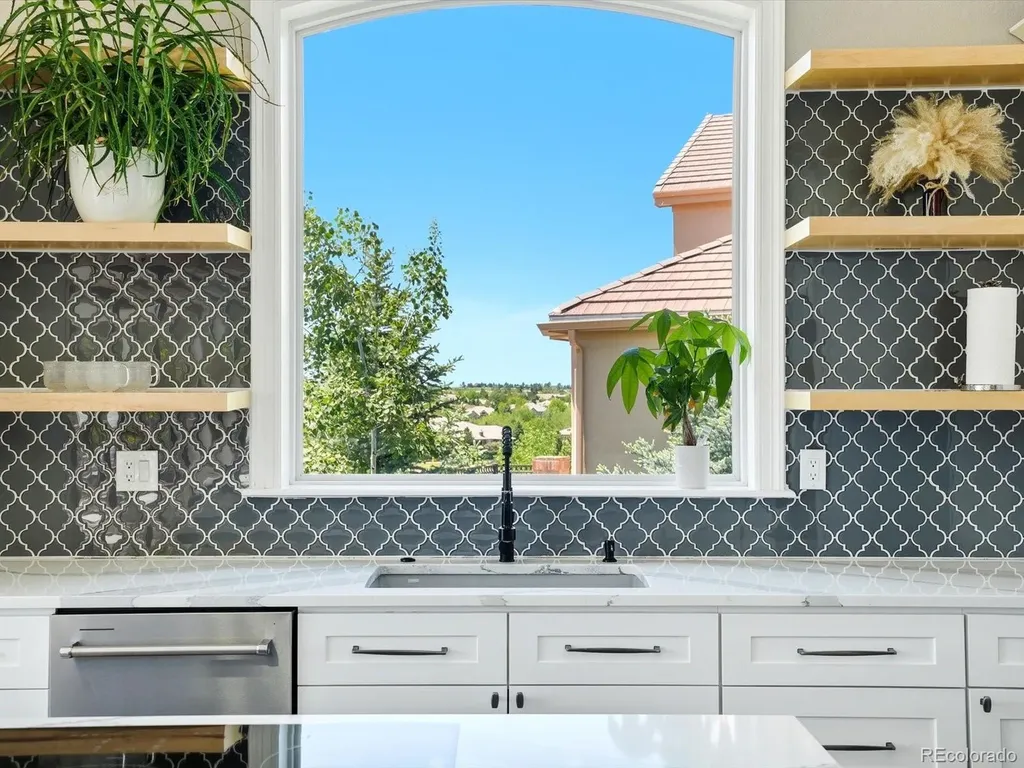 6536 S Riviera Way Aurora CO 80016