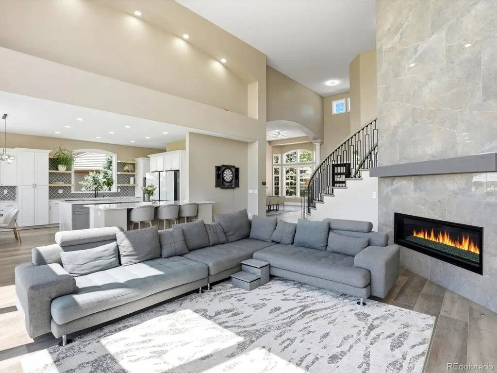 6536 S Riviera Way Aurora CO 80016