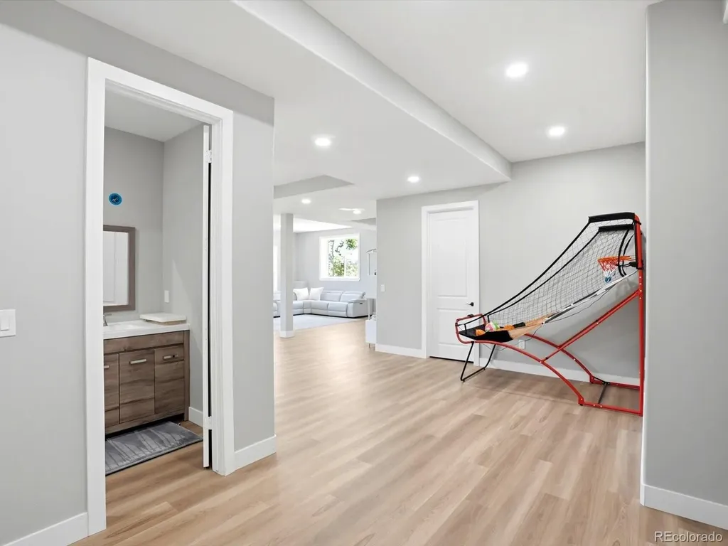 6536 S Riviera Way Aurora CO 80016