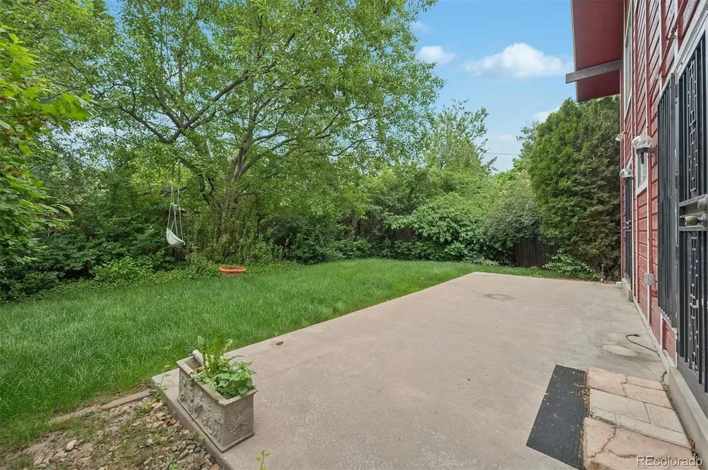 30 S Dexter Street Denver CO 80246