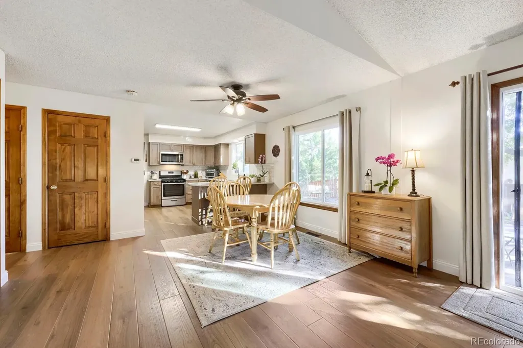 9432 S Crestmore Way Highlands Ranch CO 80126