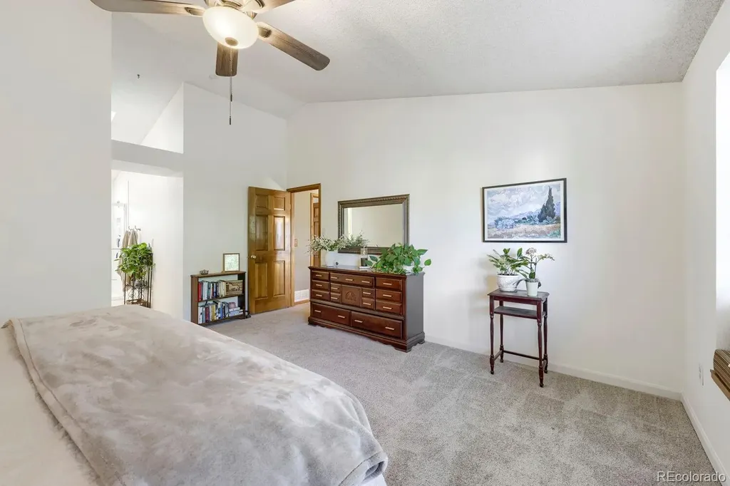 9432 S Crestmore Way Highlands Ranch CO 80126