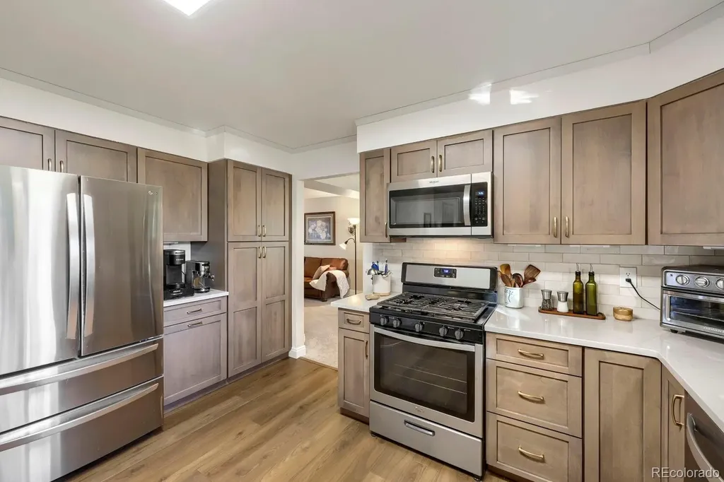 9432 S Crestmore Way Highlands Ranch CO 80126