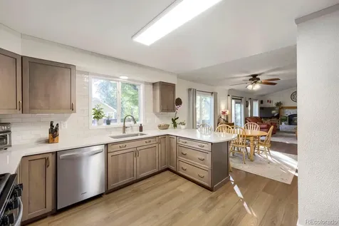9432 S Crestmore Way Highlands Ranch CO 80126