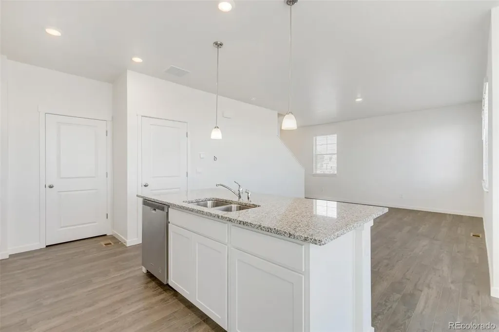 1505 Pinnacle Avenue Brighton CO 80603