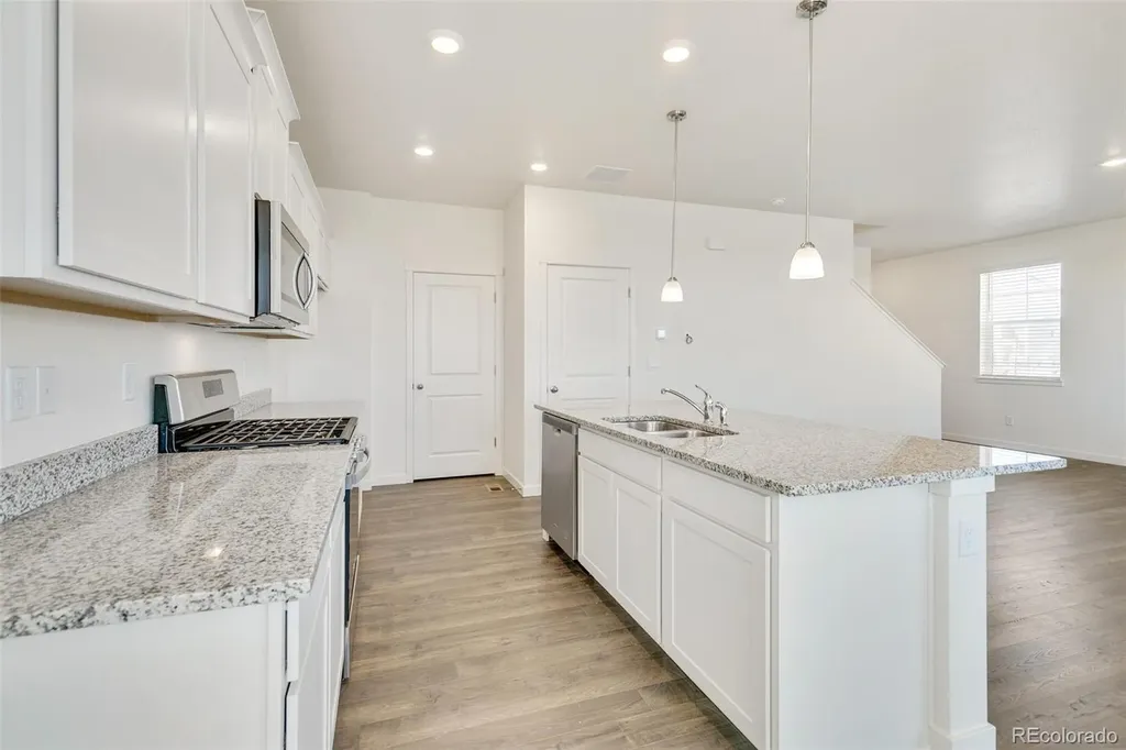 1505 Pinnacle Avenue Brighton CO 80603
