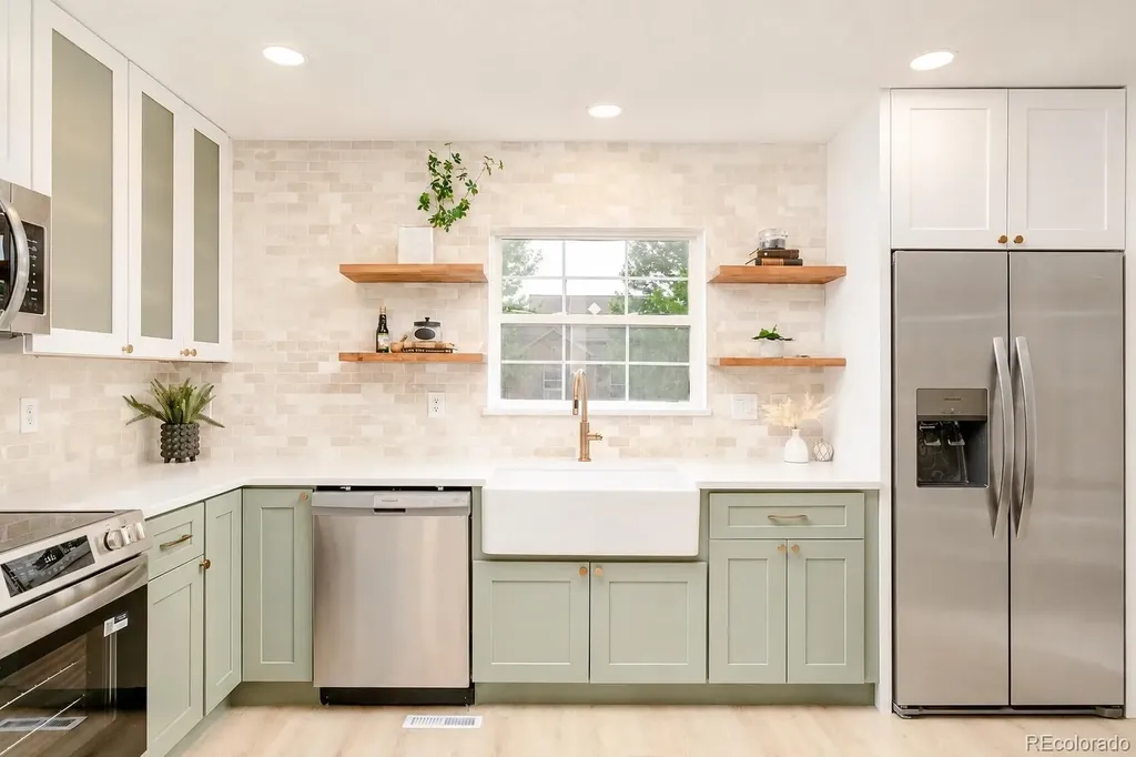 7828 E Lowry Boulevard Denver CO 80230