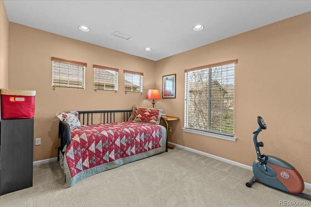 10624 Clearview Lane Highlands Ranch CO 80126