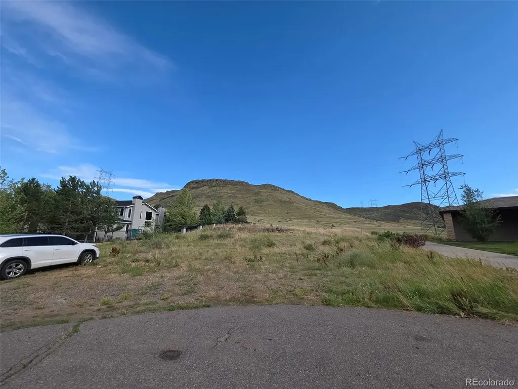 18746 W 56th Drive Golden CO 80403