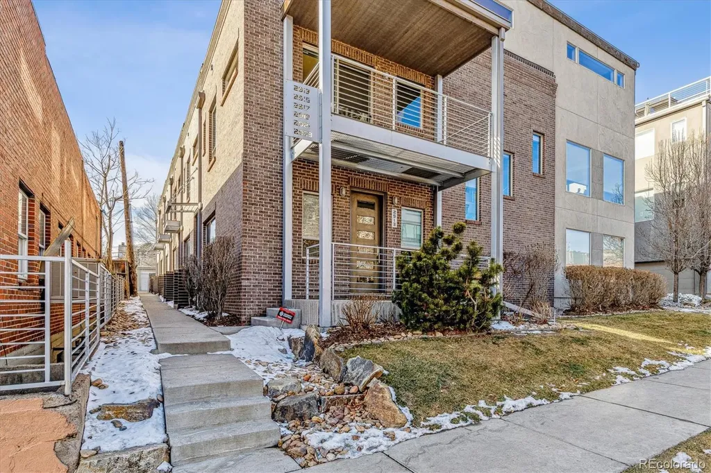 2913 Umatilla Street Denver CO 80211