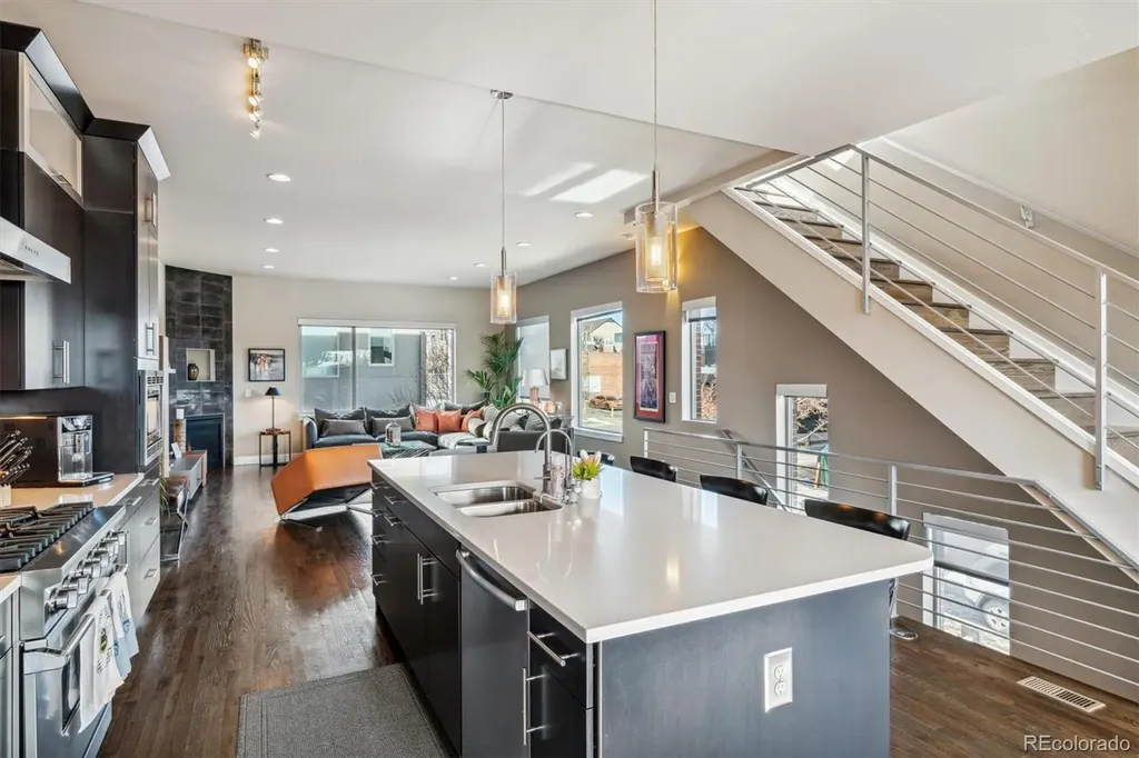 2913 Umatilla Street Denver CO 80211