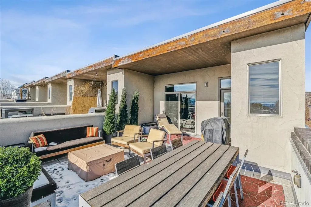 2913 Umatilla Street Denver CO 80211