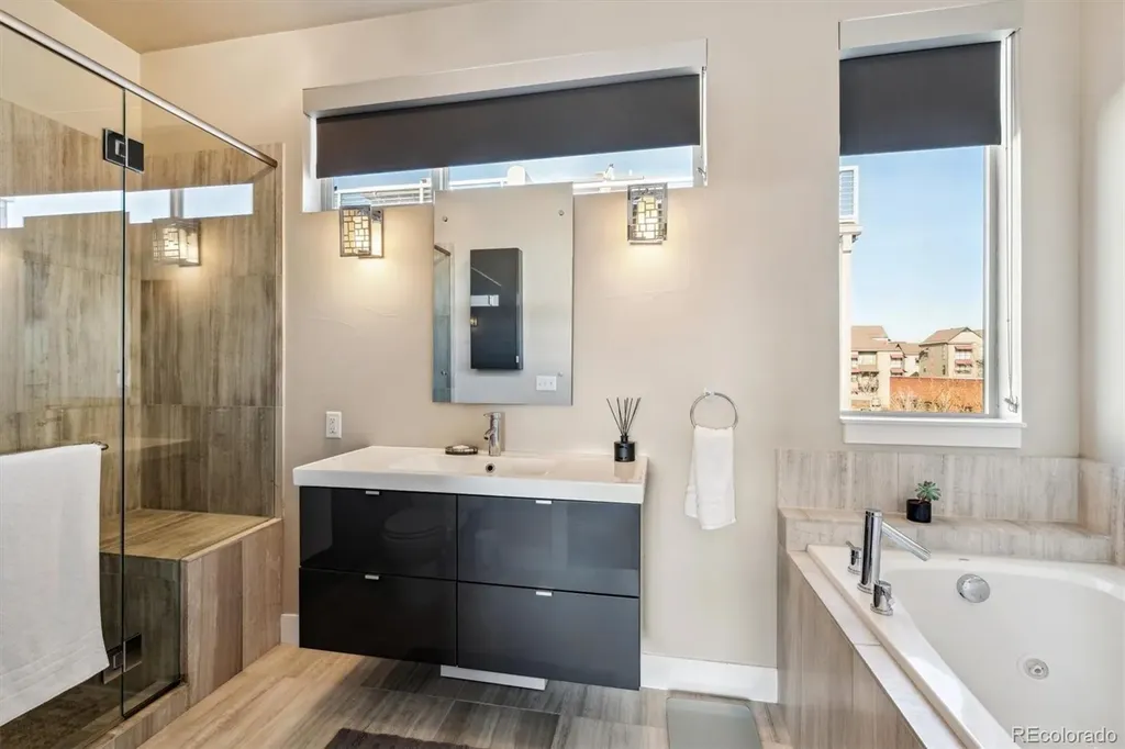 2913 Umatilla Street Denver CO 80211