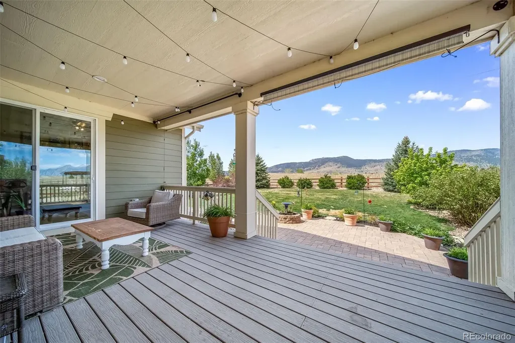 9537 Iron Mountain Way Arvada CO 80007