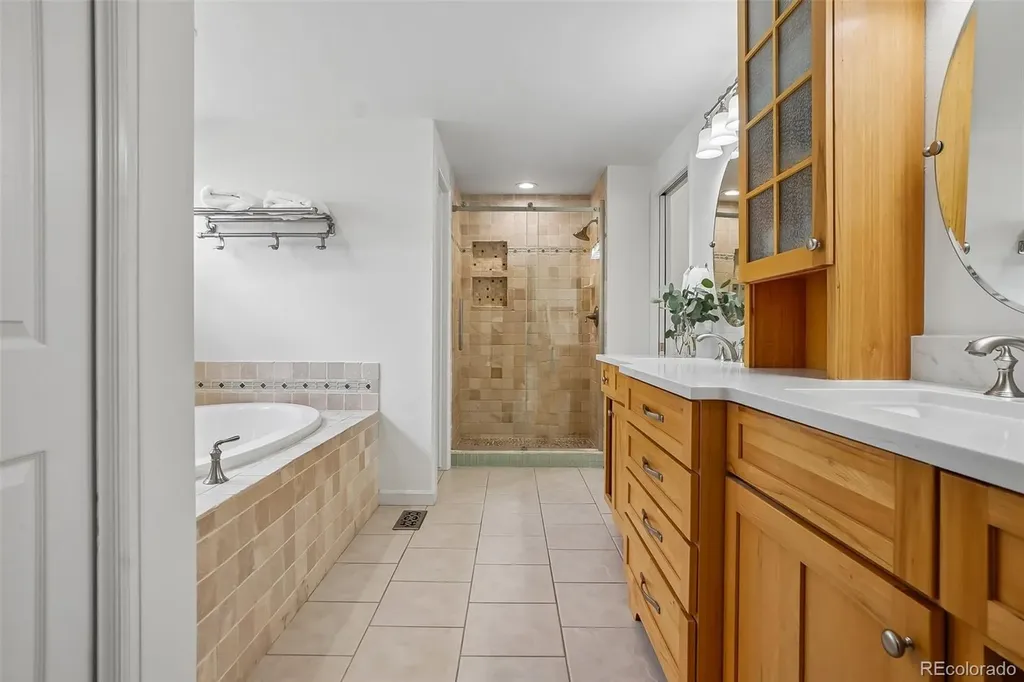 5436 S Everett Way Littleton CO 80123