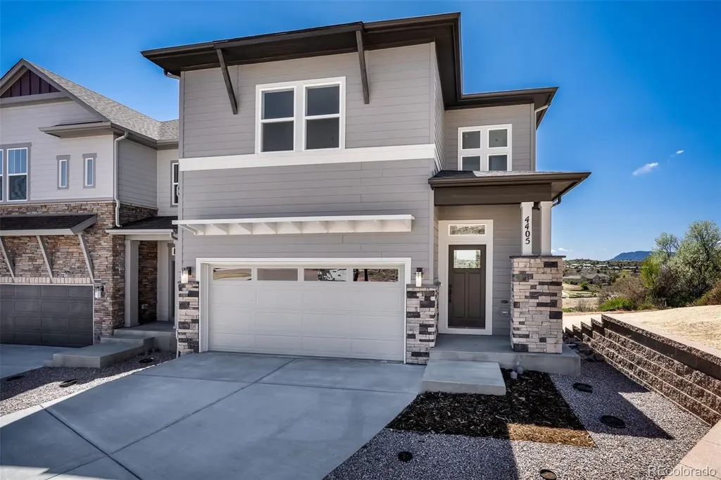 4405 Peak Crest View Colorado Springs CO 80918