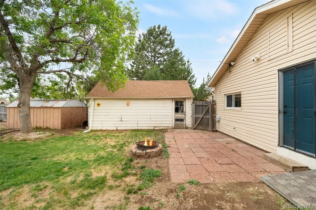 206 N 10th Avenue Brighton CO 80601