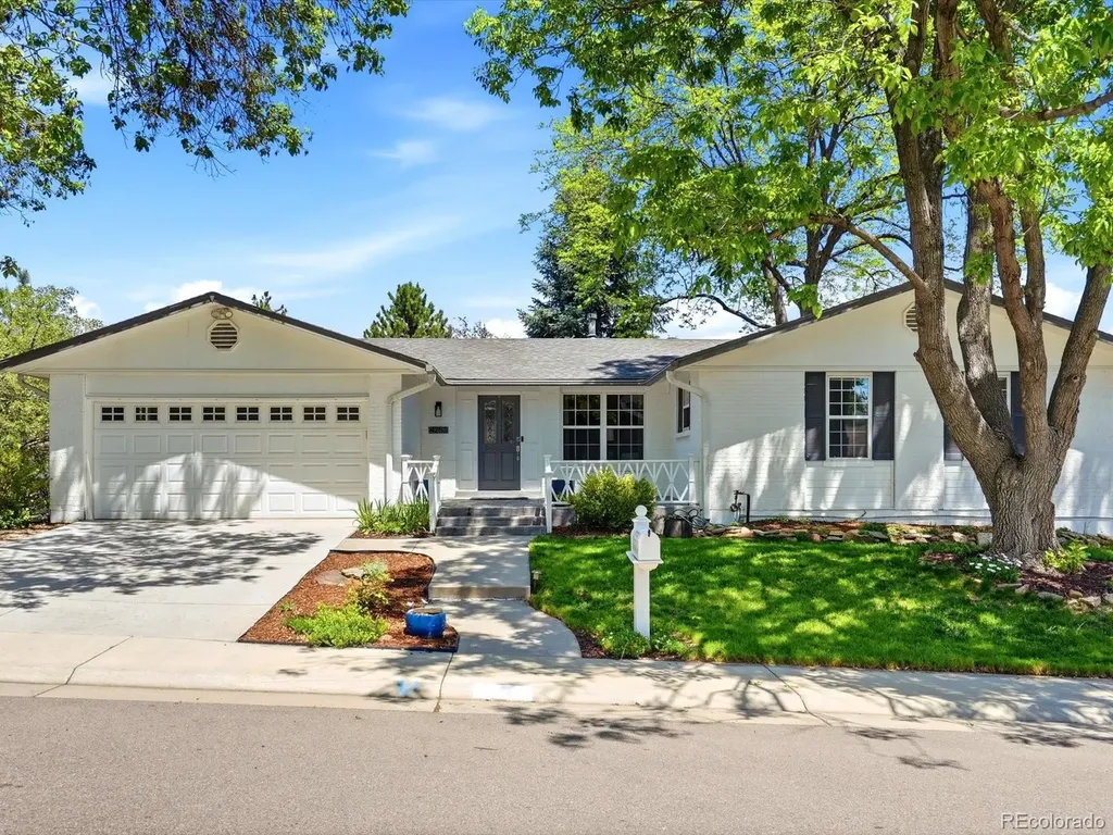 4253 E Weaver Place Centennial CO 80121
