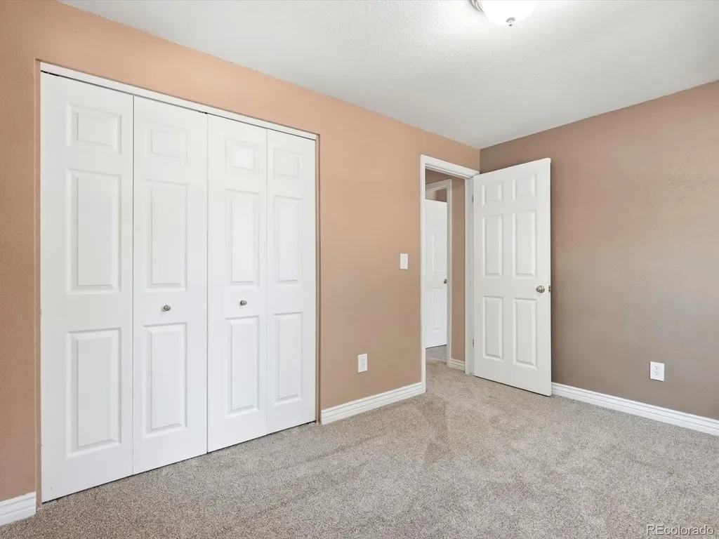 4253 E Weaver Place Centennial CO 80121