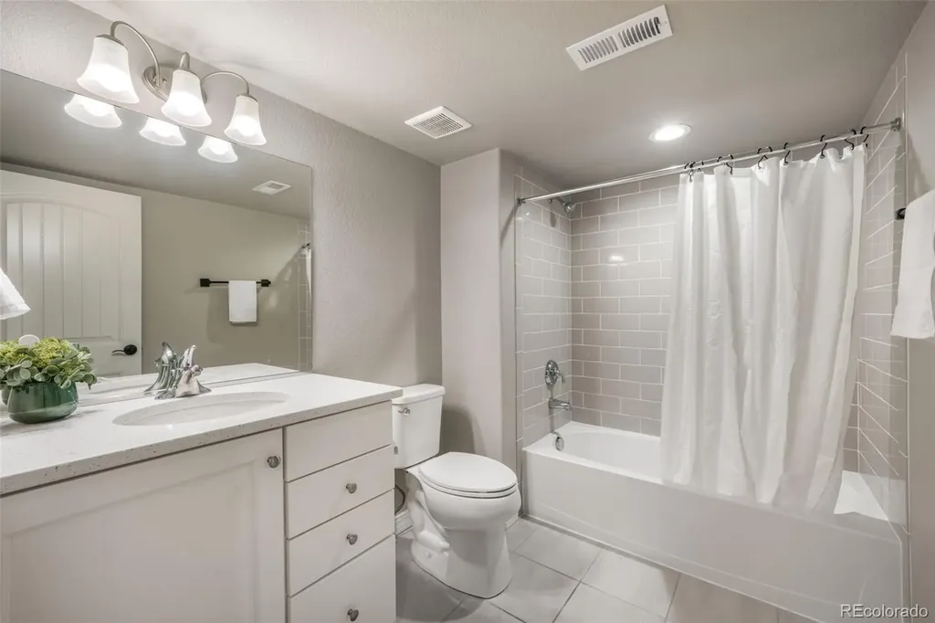 2583 Lakes Edge Drive Monument CO 80132