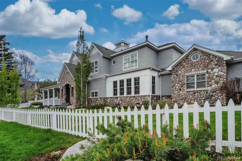 507 Valley View Drive Boulder CO 80304