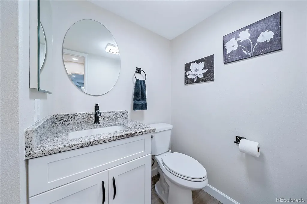 5613 S Jericho Way Aurora CO 80015