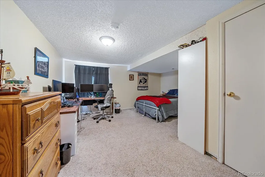 5613 S Jericho Way Aurora CO 80015