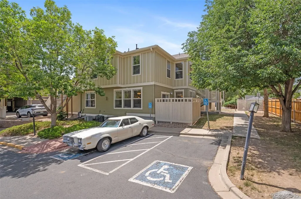 5339 W 16th Avenue Lakewood CO 80214