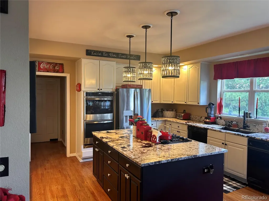 471 Yarrow Place Castle Pines CO 80108