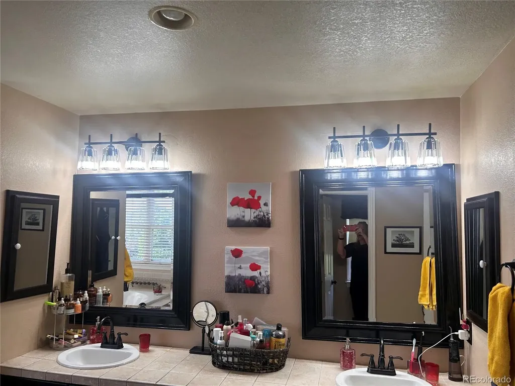 471 Yarrow Place Castle Pines CO 80108