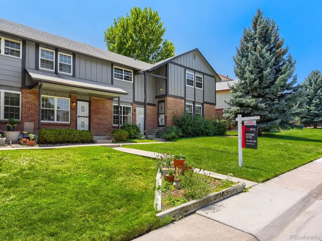 7782 W Glasgow Place Littleton CO 80128