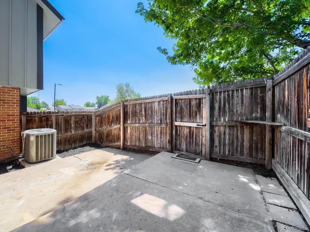 7782 W Glasgow Place Littleton CO 80128