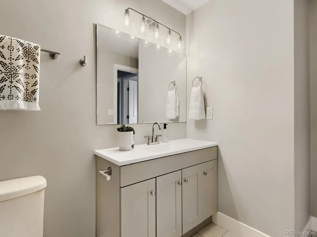 7782 W Glasgow Place Littleton CO 80128